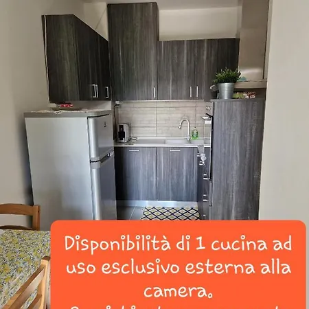 Oda ve Kahvaltı La Casa Dei Limoni 4*