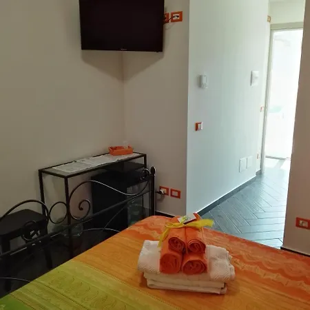 La Casa Dei Limoni Bed & Breakfast Porto SantʼElpidio